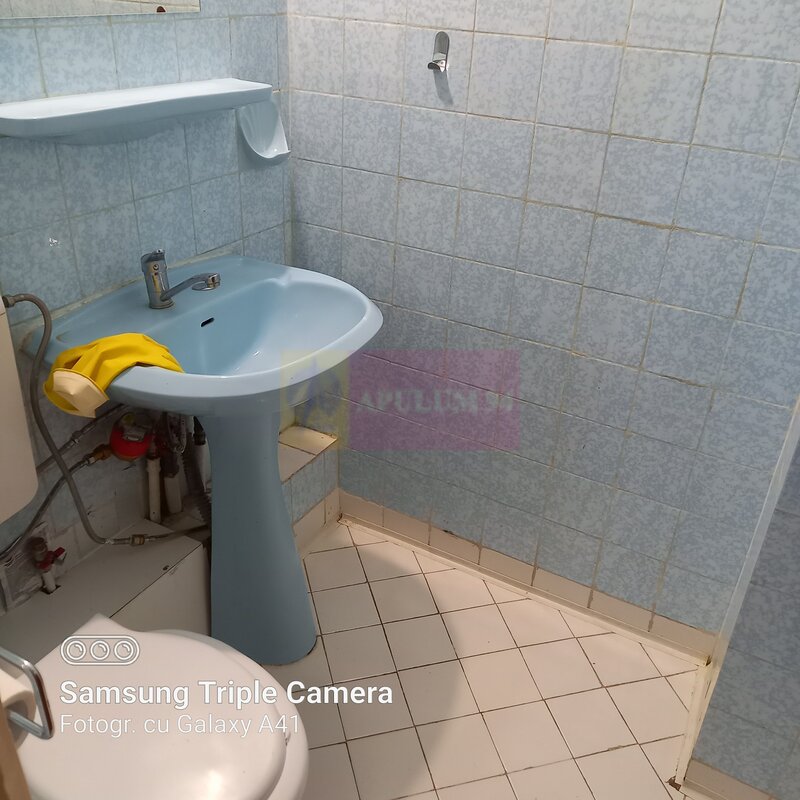 Vanzare apartament 3 camere zona Vitan Mall